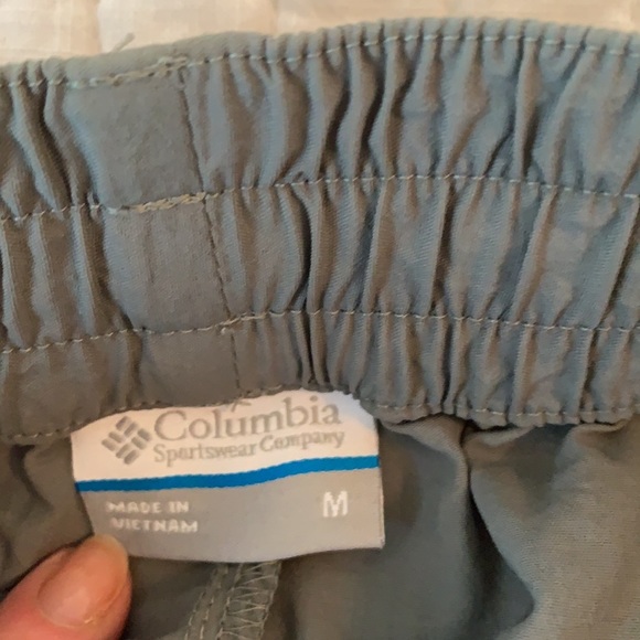 COLUMBIA Sportswear Women’s gray running shorts elastic waist drawstring… - Picture 4 of 8